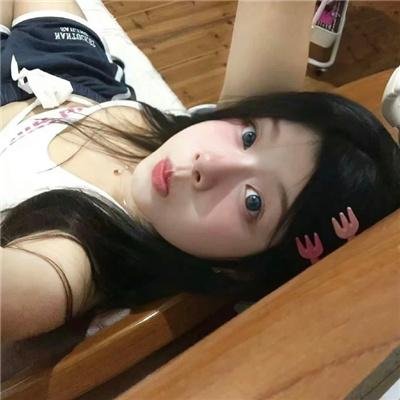 面对我